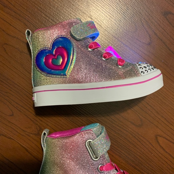New Toddler Girl Skechers Light Up High Top Size 6 - Picture 4 of 7